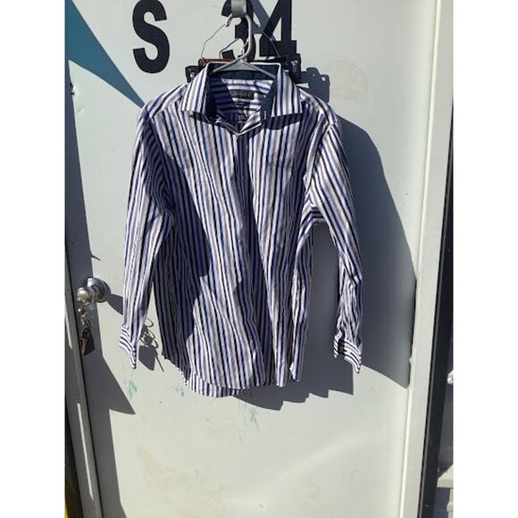 Perry Ellis Slim Fit Button Up Shirt - Picture 1 of 2
